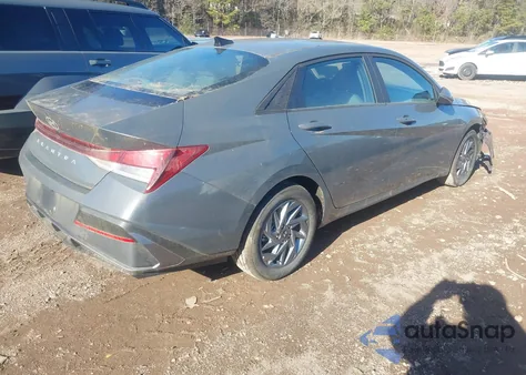 2024 Hyundai Elantra Sel from USA, damaged, VIN KMHLM4DG2RU770458